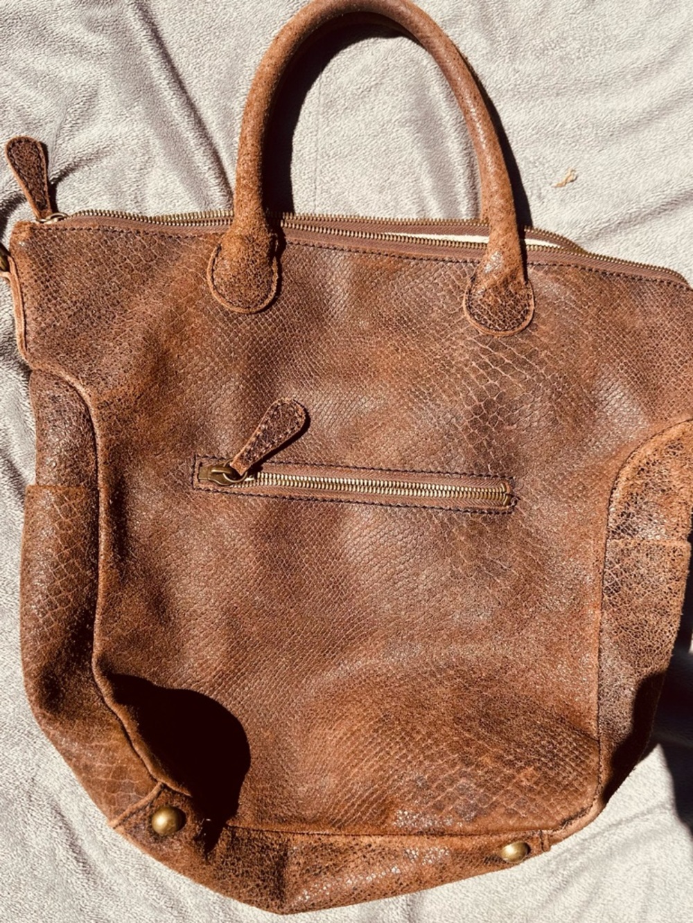 Liebeskind Brown Textured Leather Shoulder Bag - Picture 7 of 8